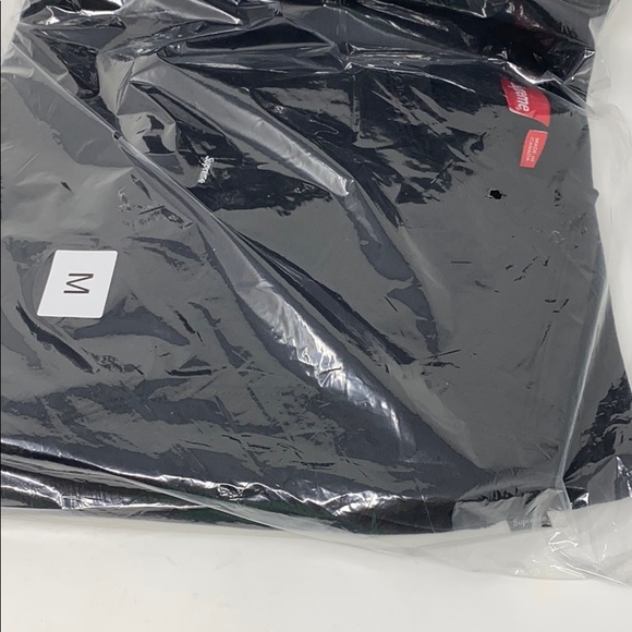 Supreme Small Box Logo Crewneck Sweater FW19SW56 - Picture 7 of 7